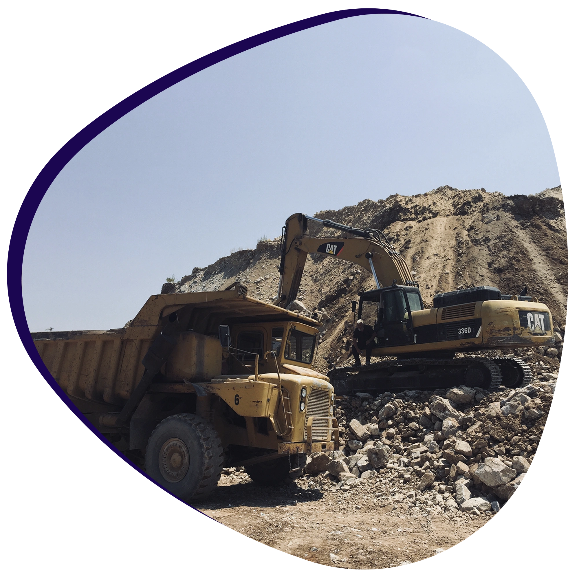 aristotelis-atee-latomeio-adranon-ulikon-about-bg-img-opt-min-ezgif.com-png-to-webp-converter